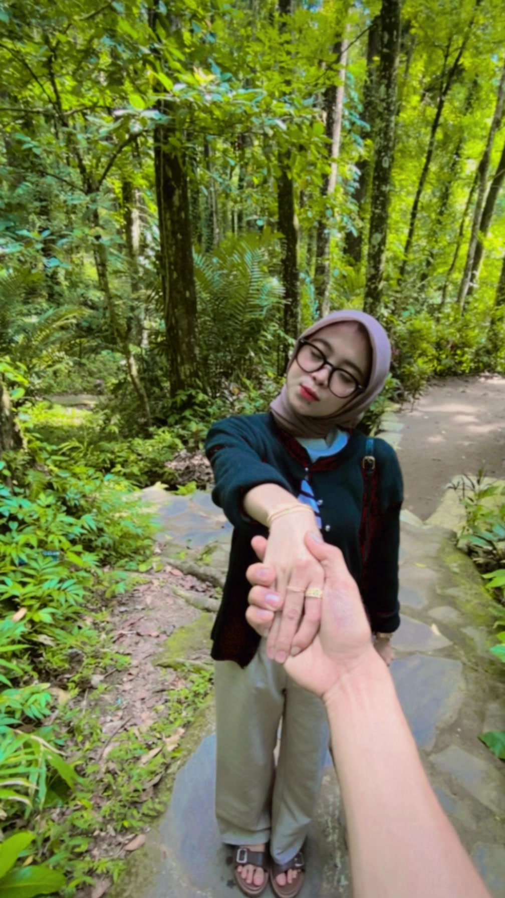 @Lestari 🌿