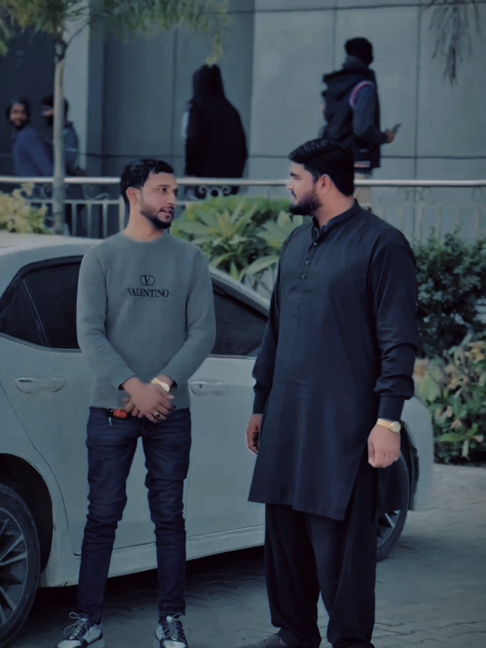 @Farooq Rajput✨🍂