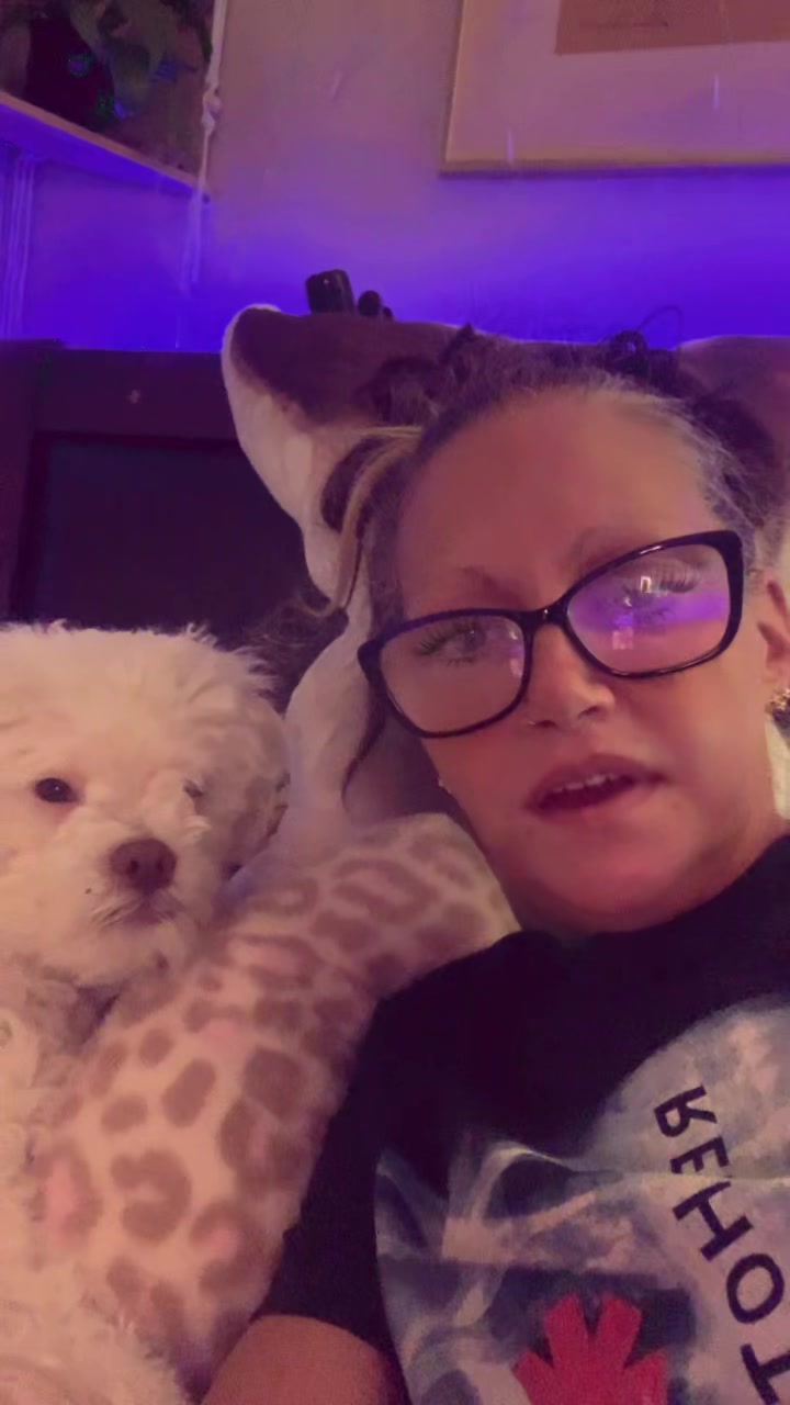 @Clickclackchiclets