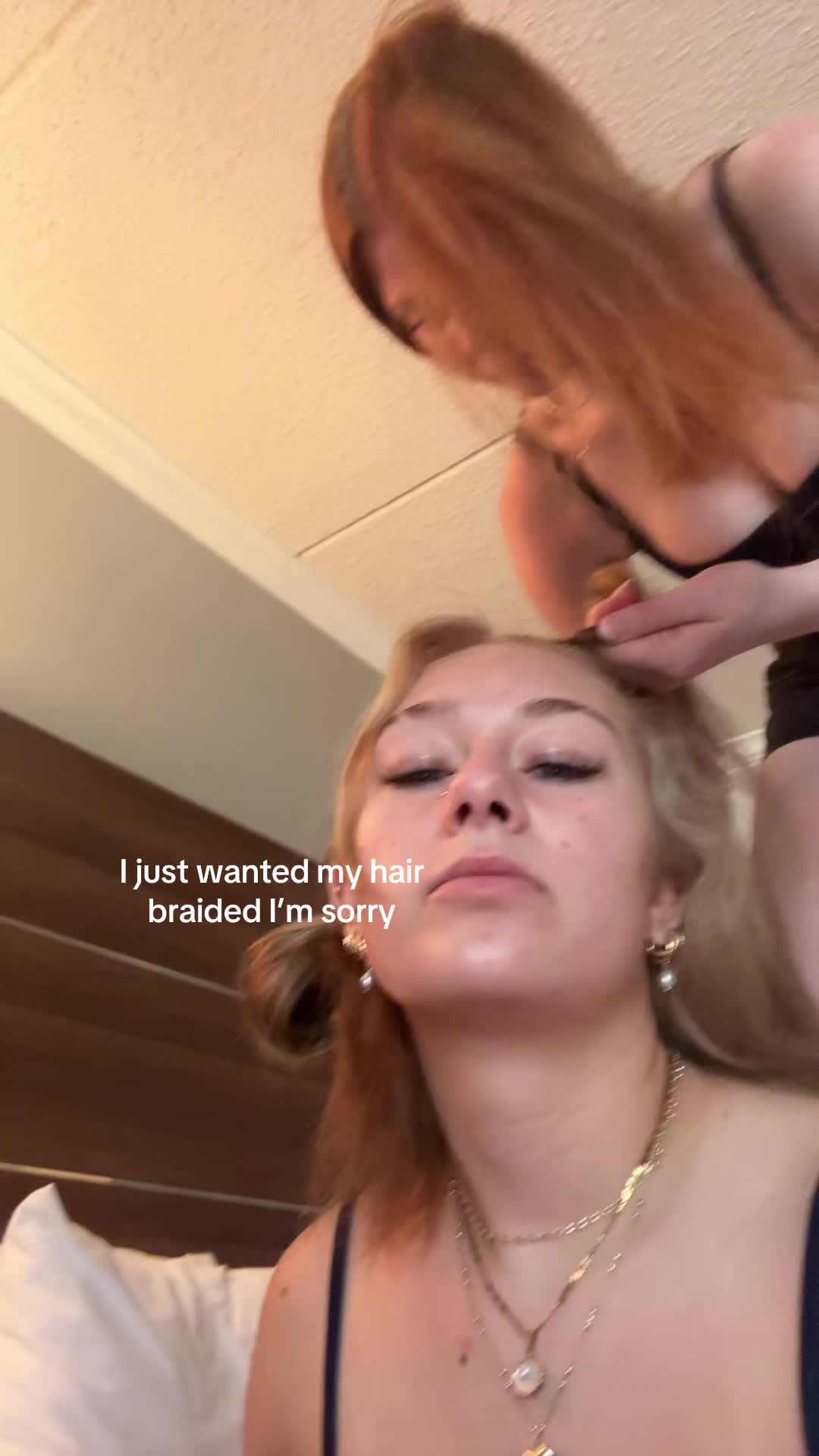 @Isa🔔a