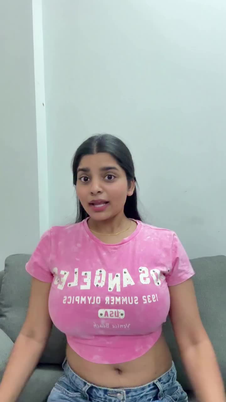@Anushka_deokate