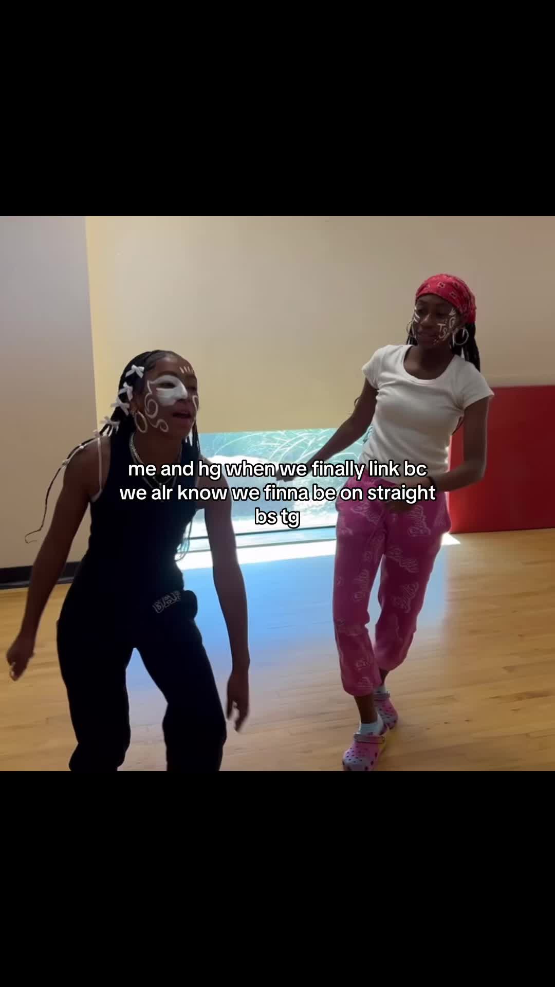 @𝜗𝜚