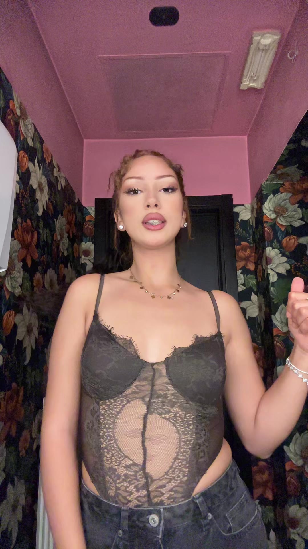 @usercrazy🤪