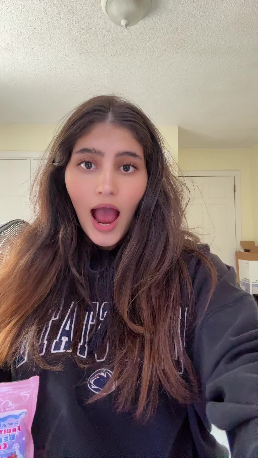 @pakistanikira