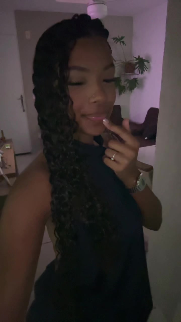 @livyasantos