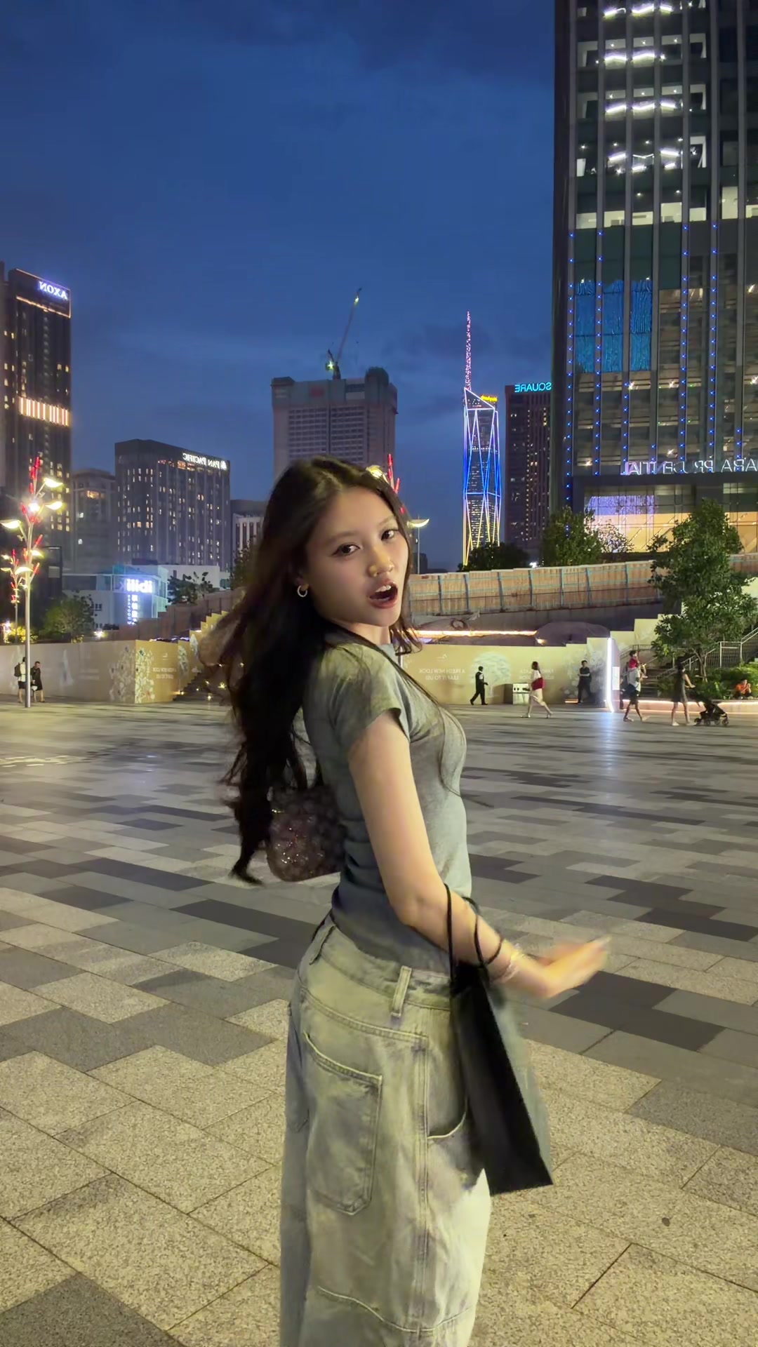 @breena ๐๐หโ