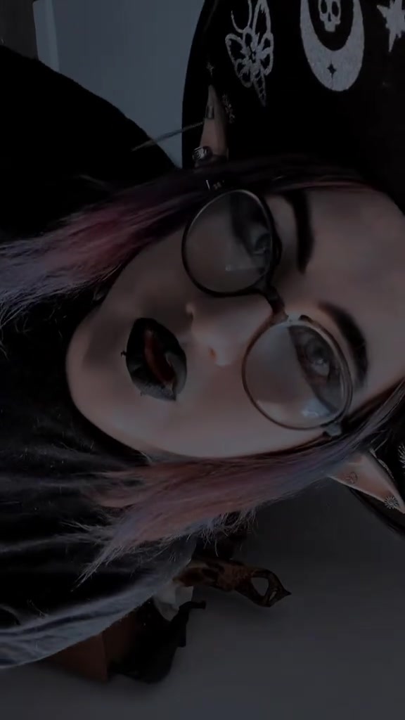 @sp00ky_treats