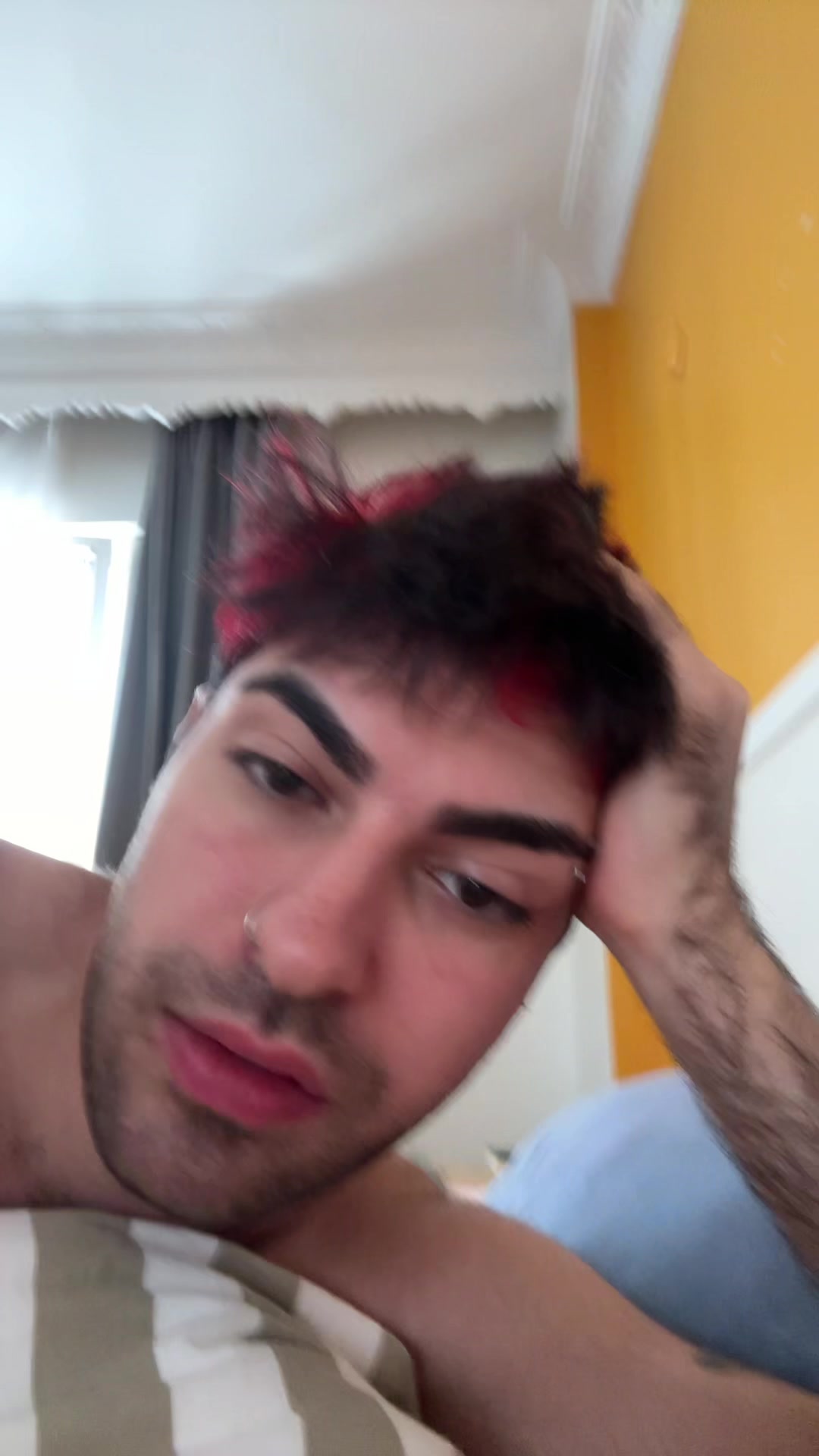 @emre/esengül yırtıkferyat