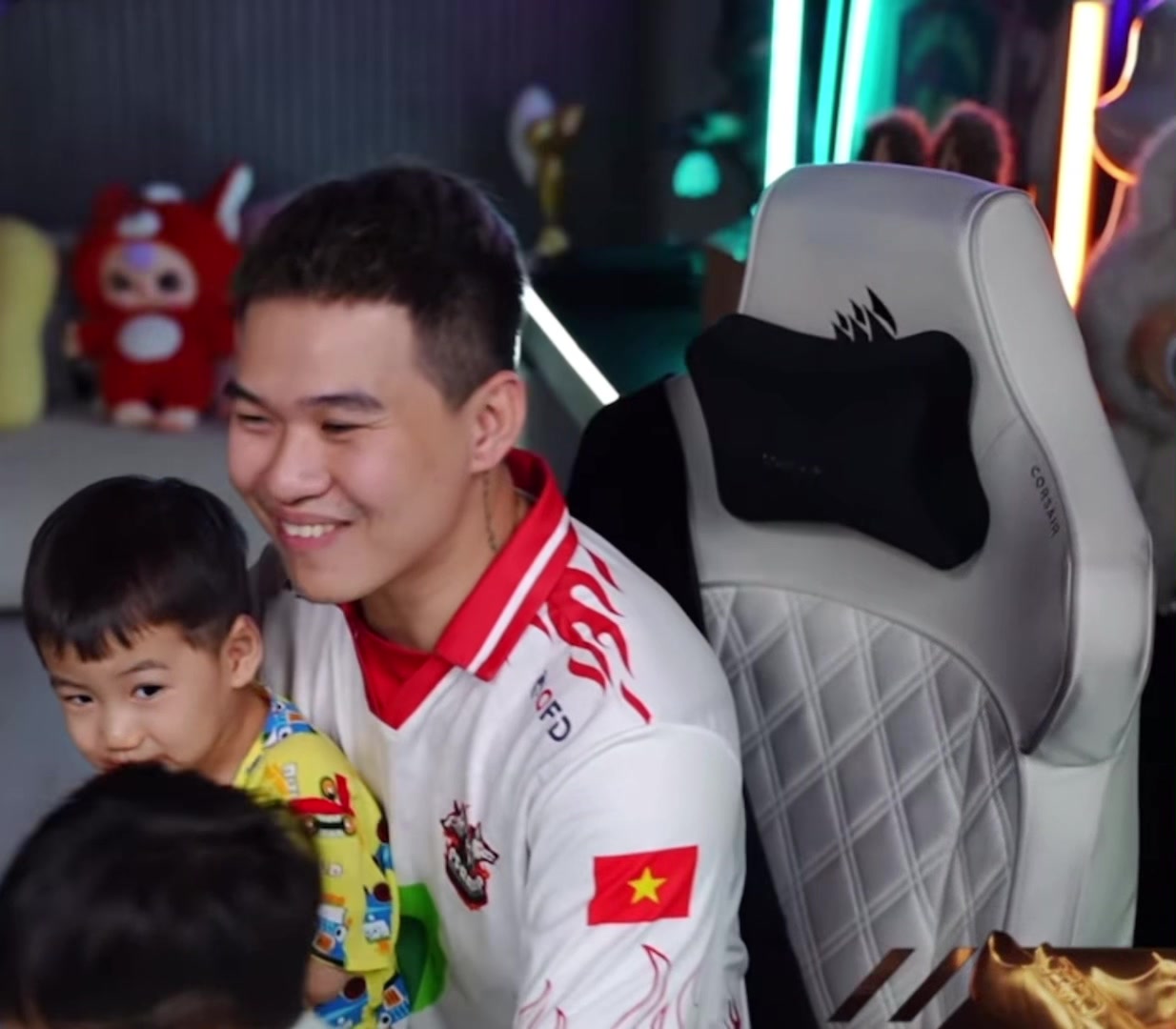 @Ng Hữu Độ 🥷