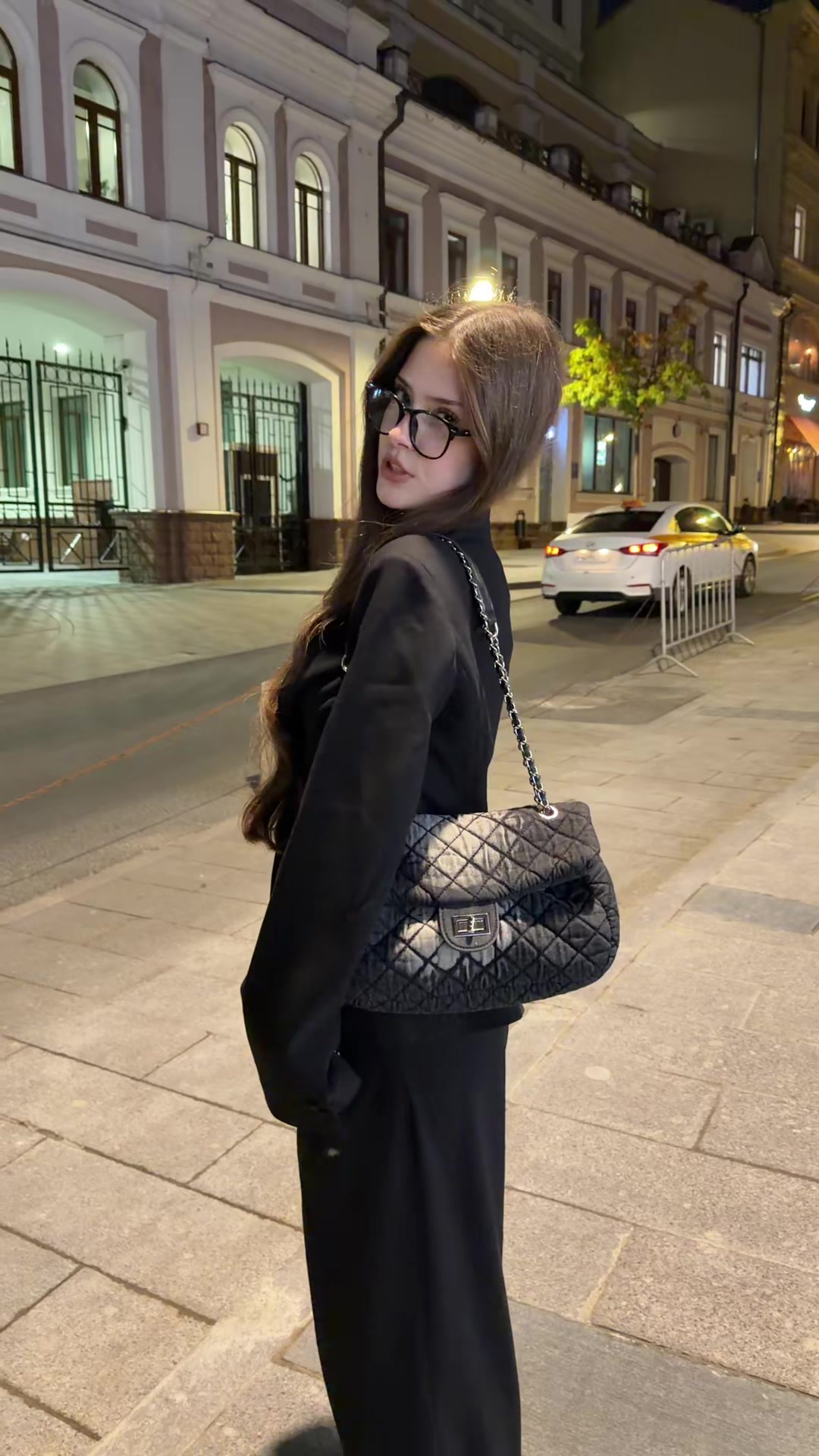 @alinq