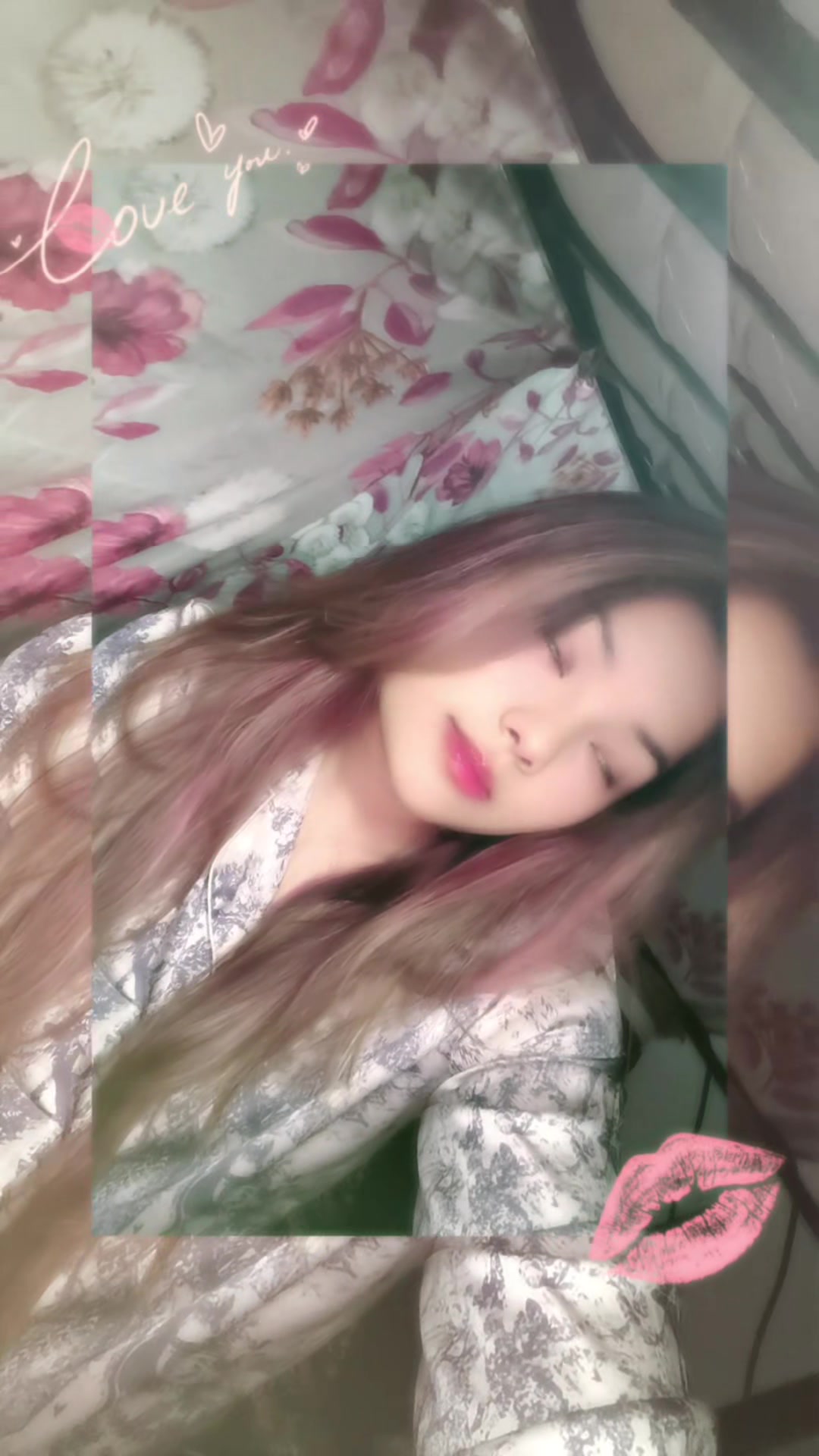 @Ismriti☠🐼