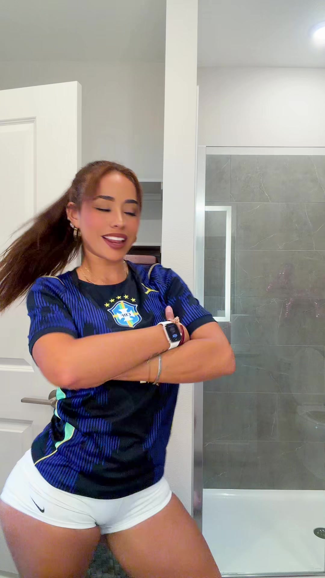 @menaavs