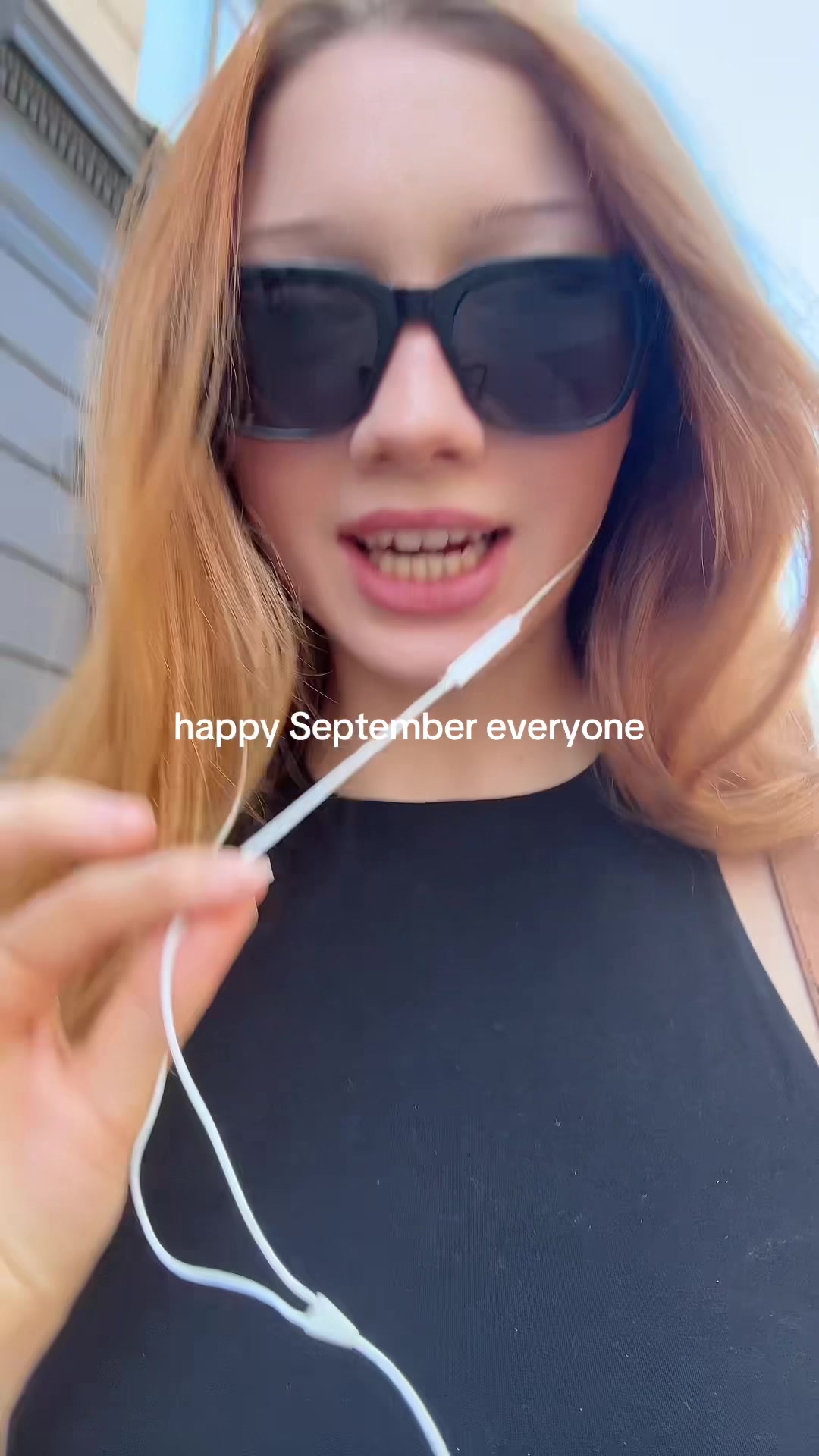 @🐰