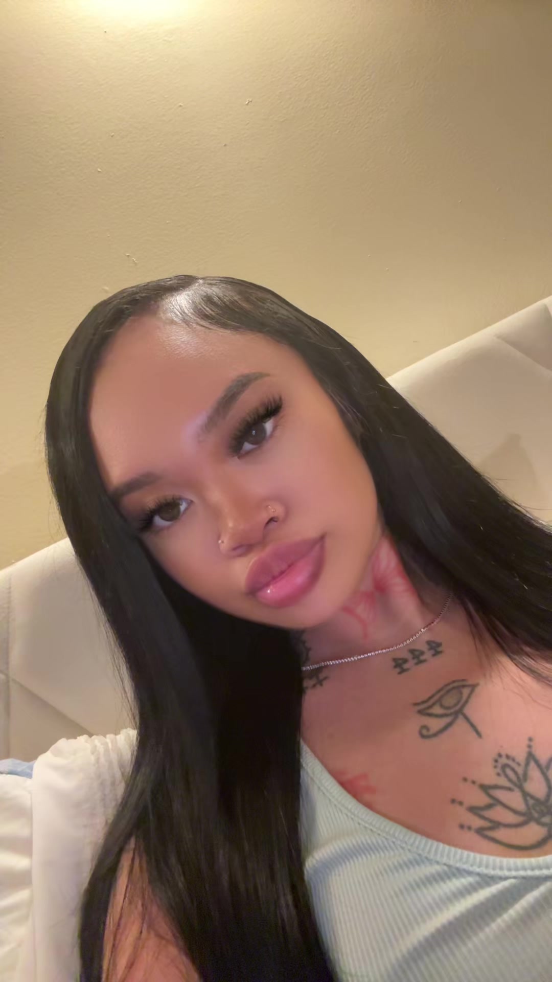 @Angela