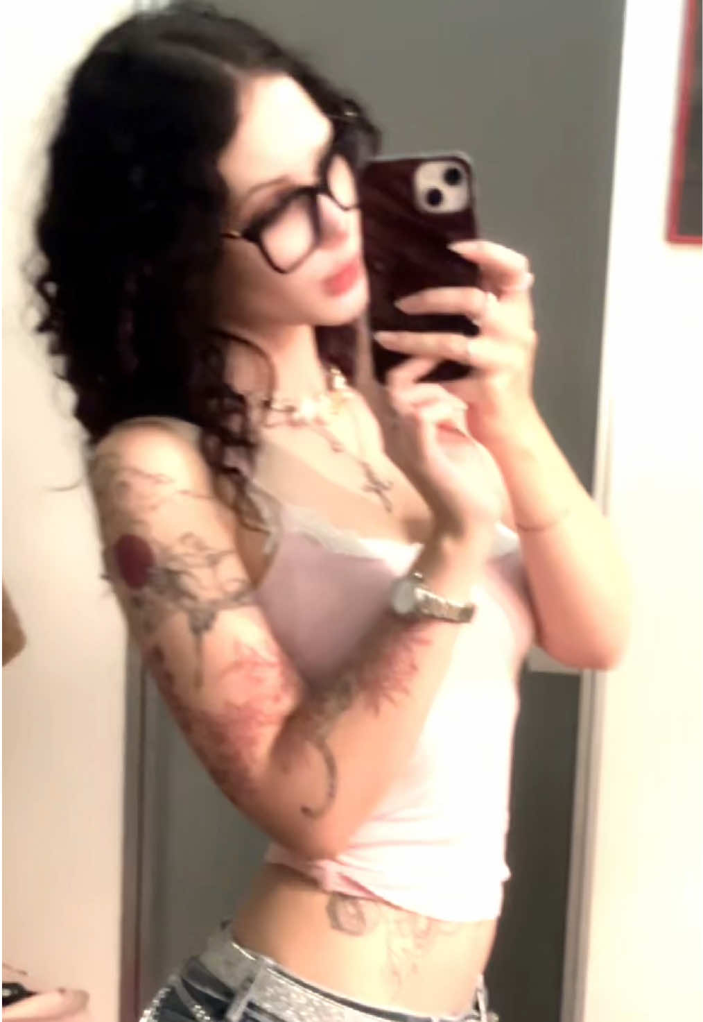 @crlysew