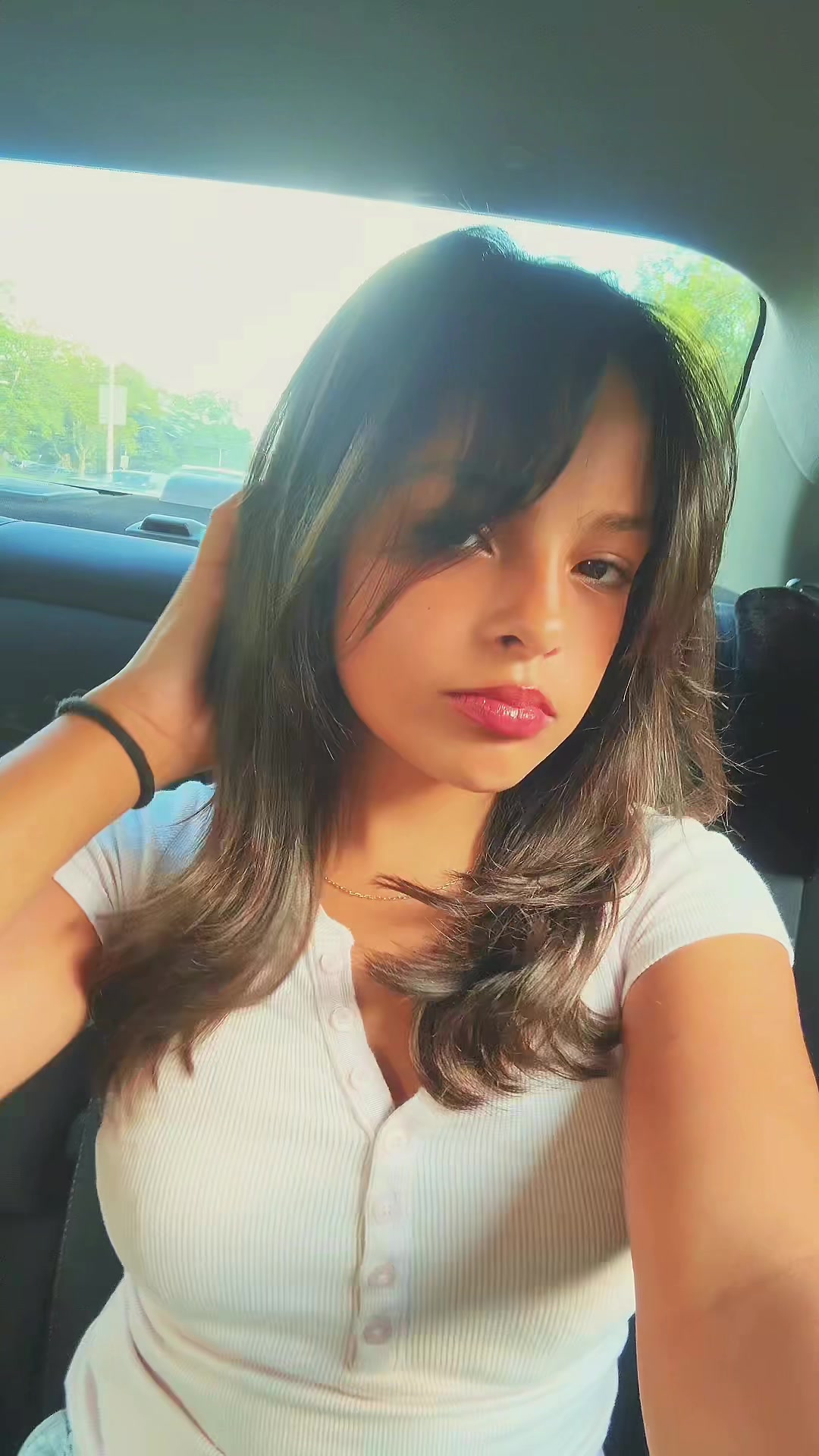 @Viivii_Arii_xo