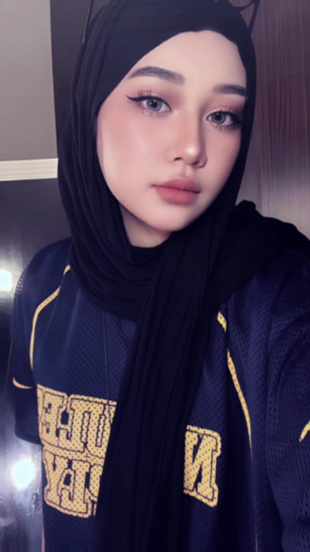 @إييي𑣲