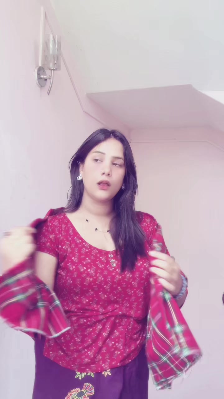 @TANNU 👩💻🌸