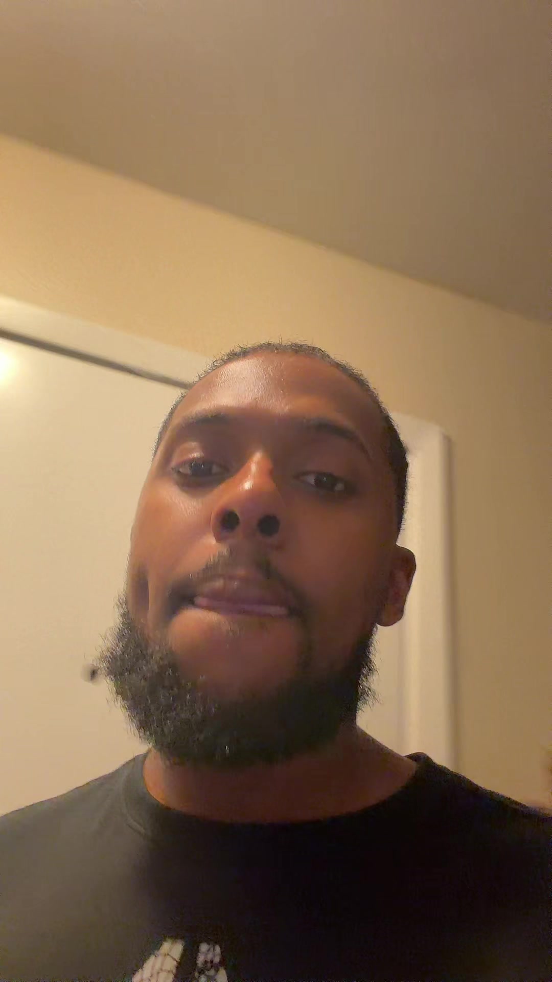 @AJ💰