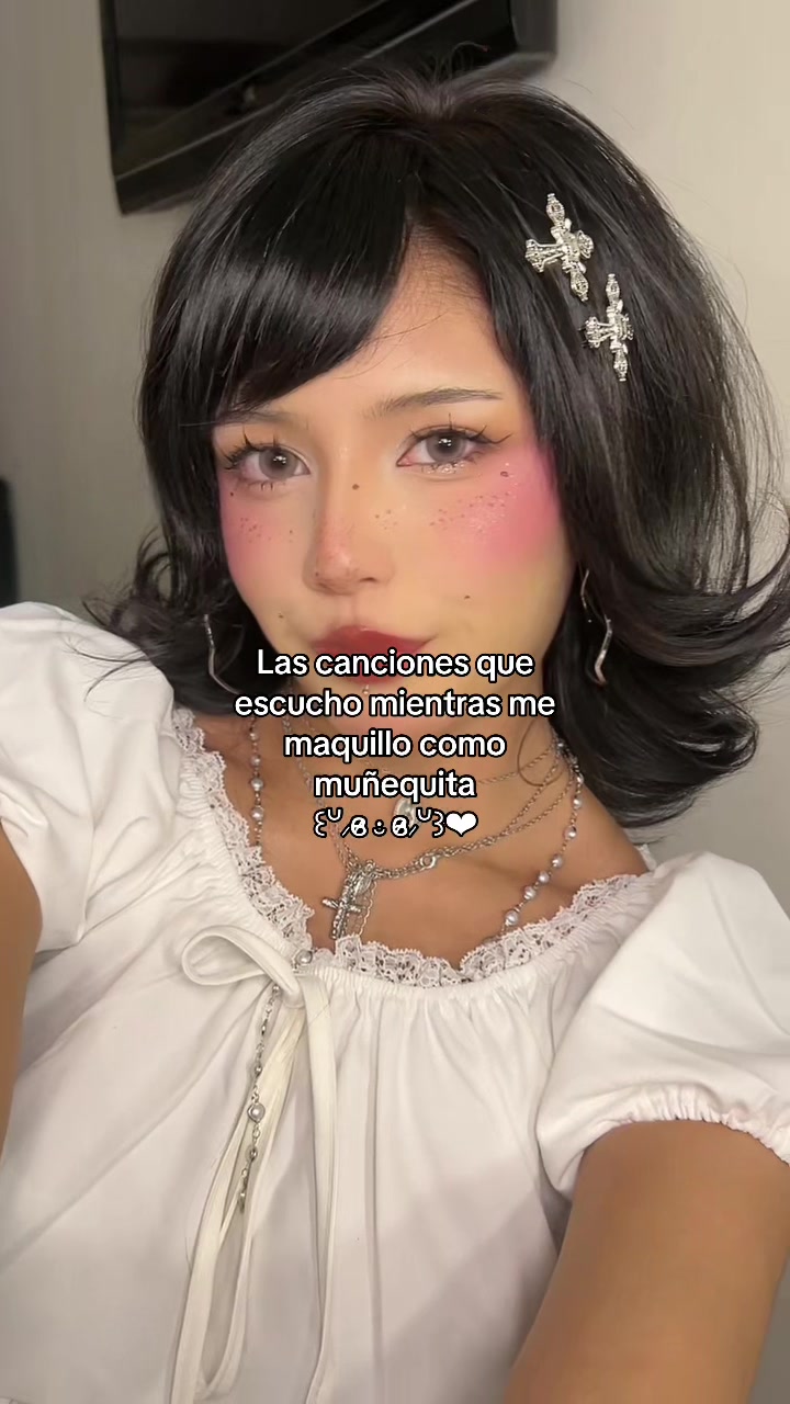 @Miku🕷️