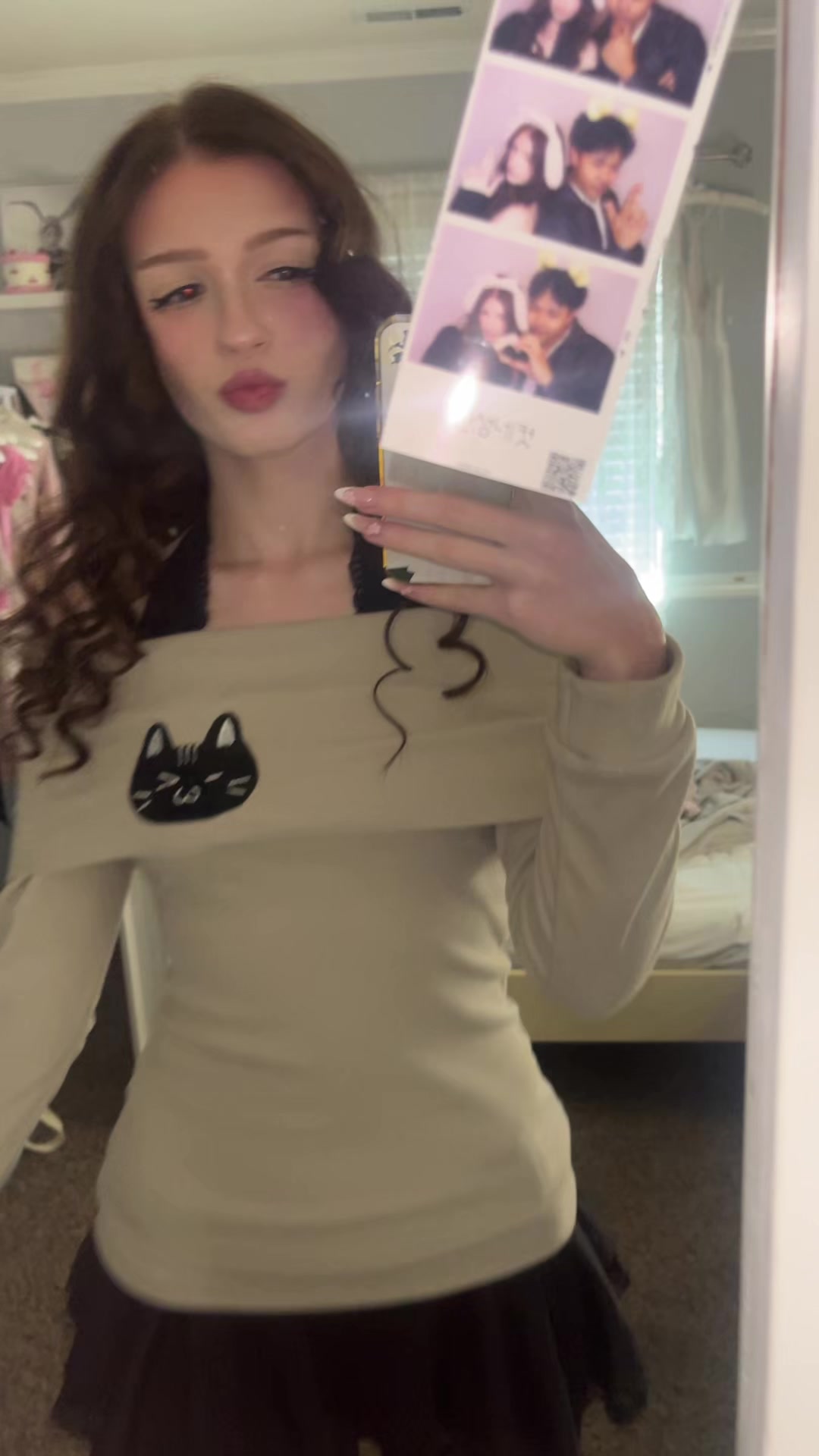 @🍨