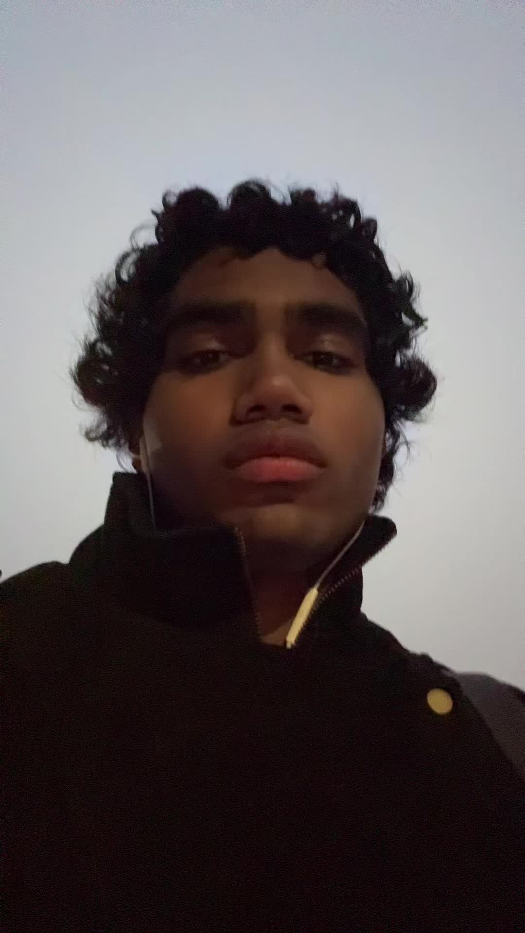 @nundhaa