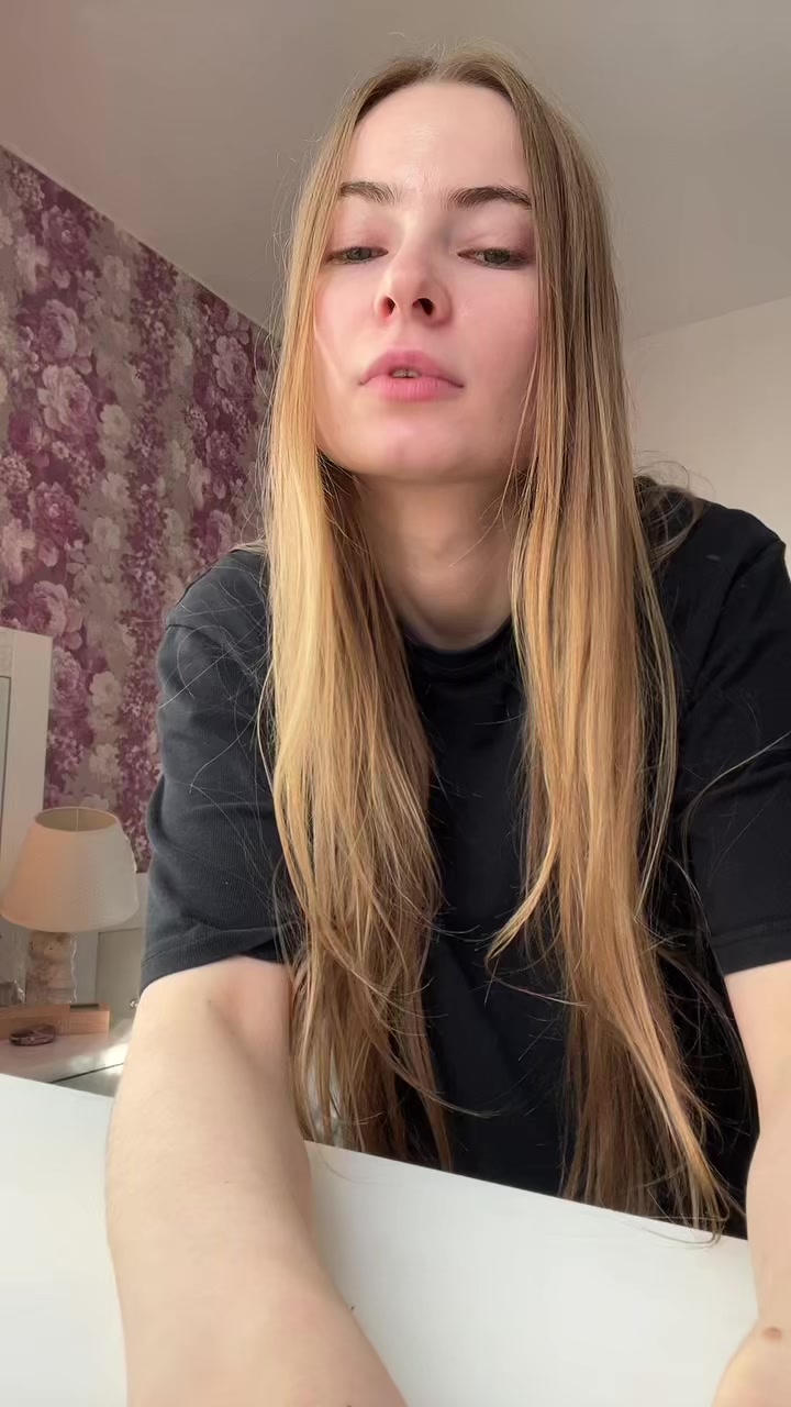 @тгк: Юля покоряет мир