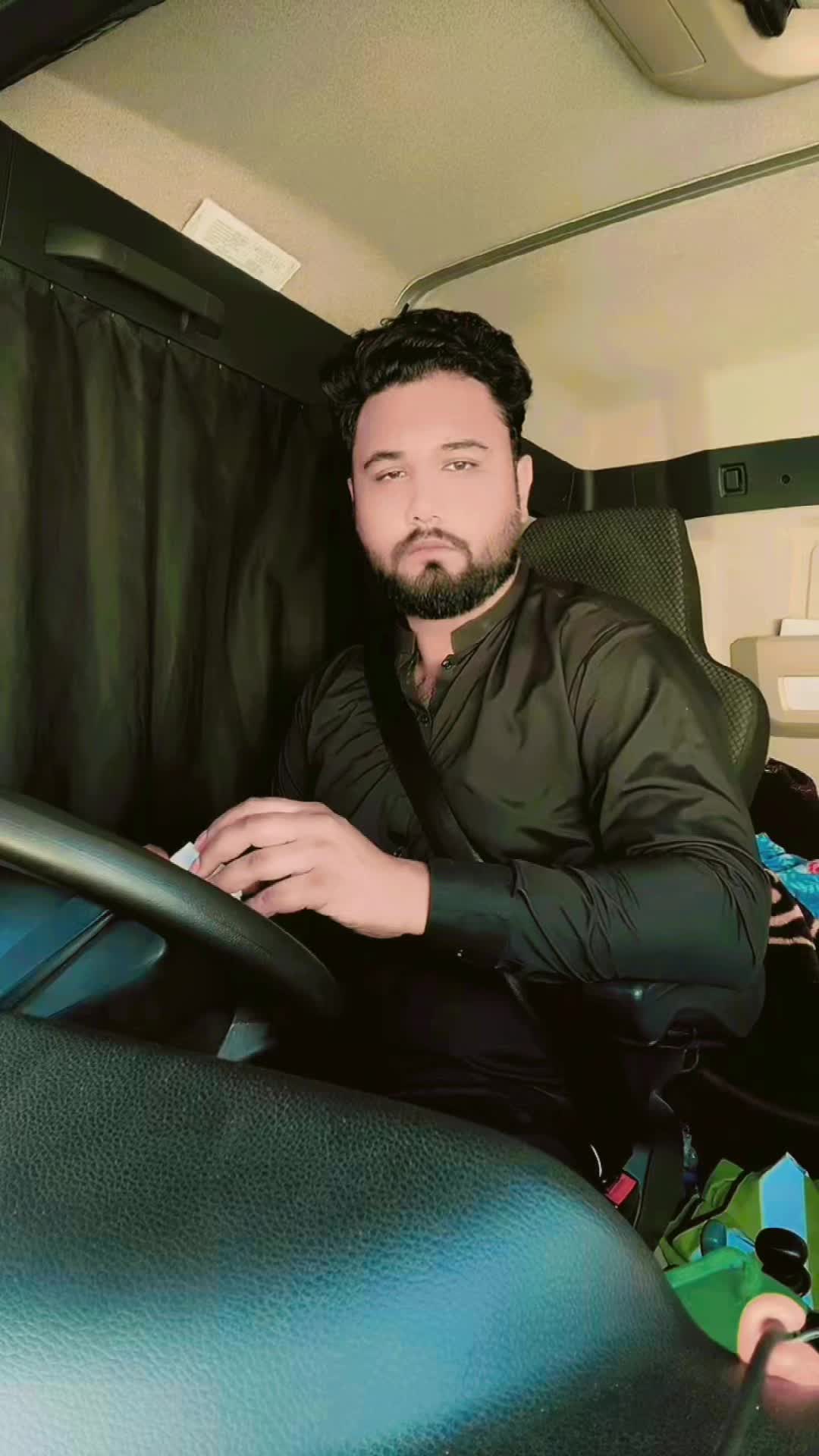 @ch Umar Arain☑️