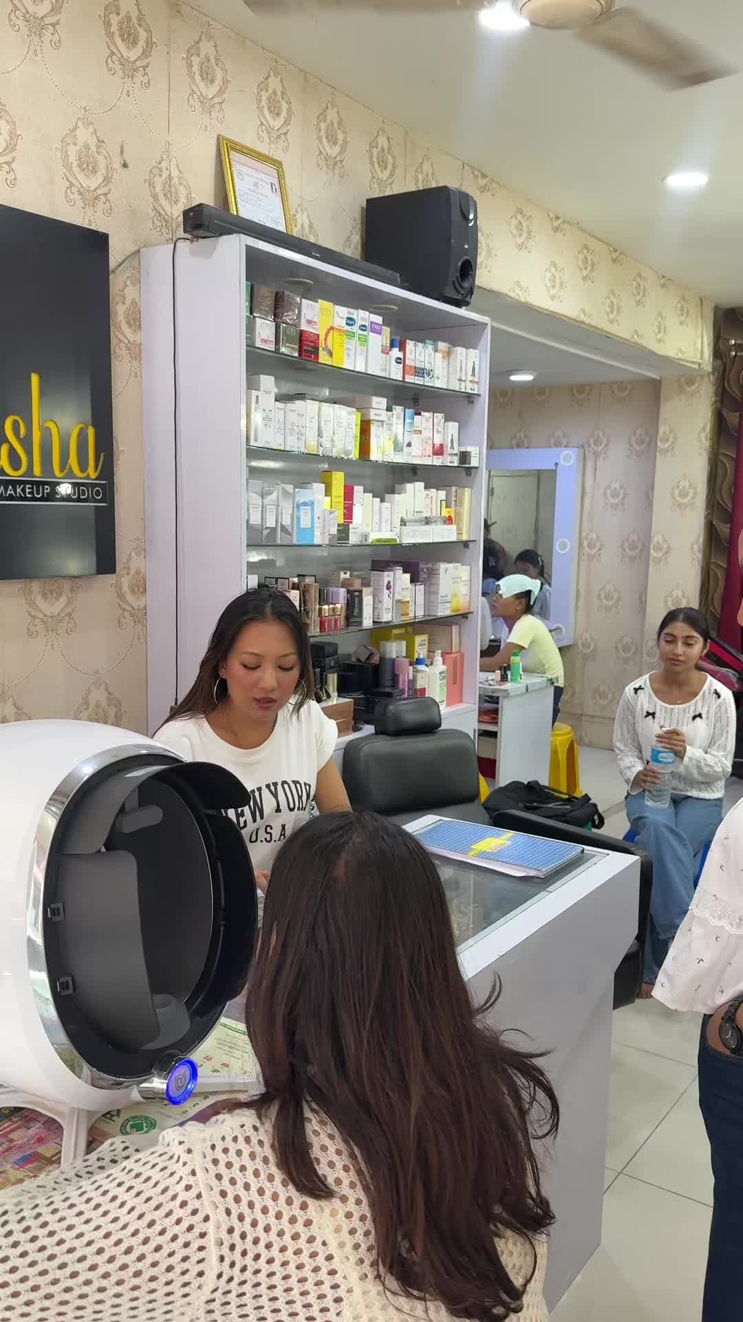 @Alisha Makeup studio