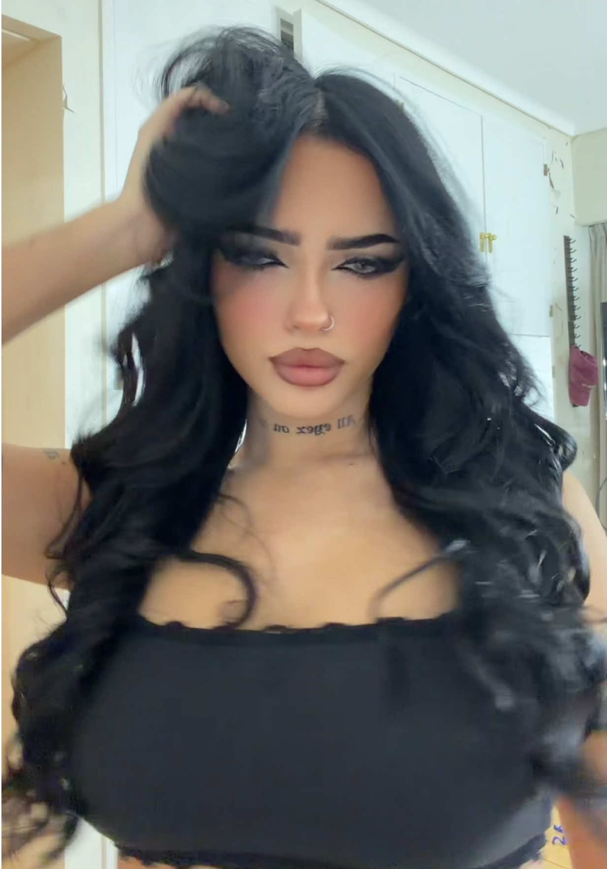 @Valentina Goldzen