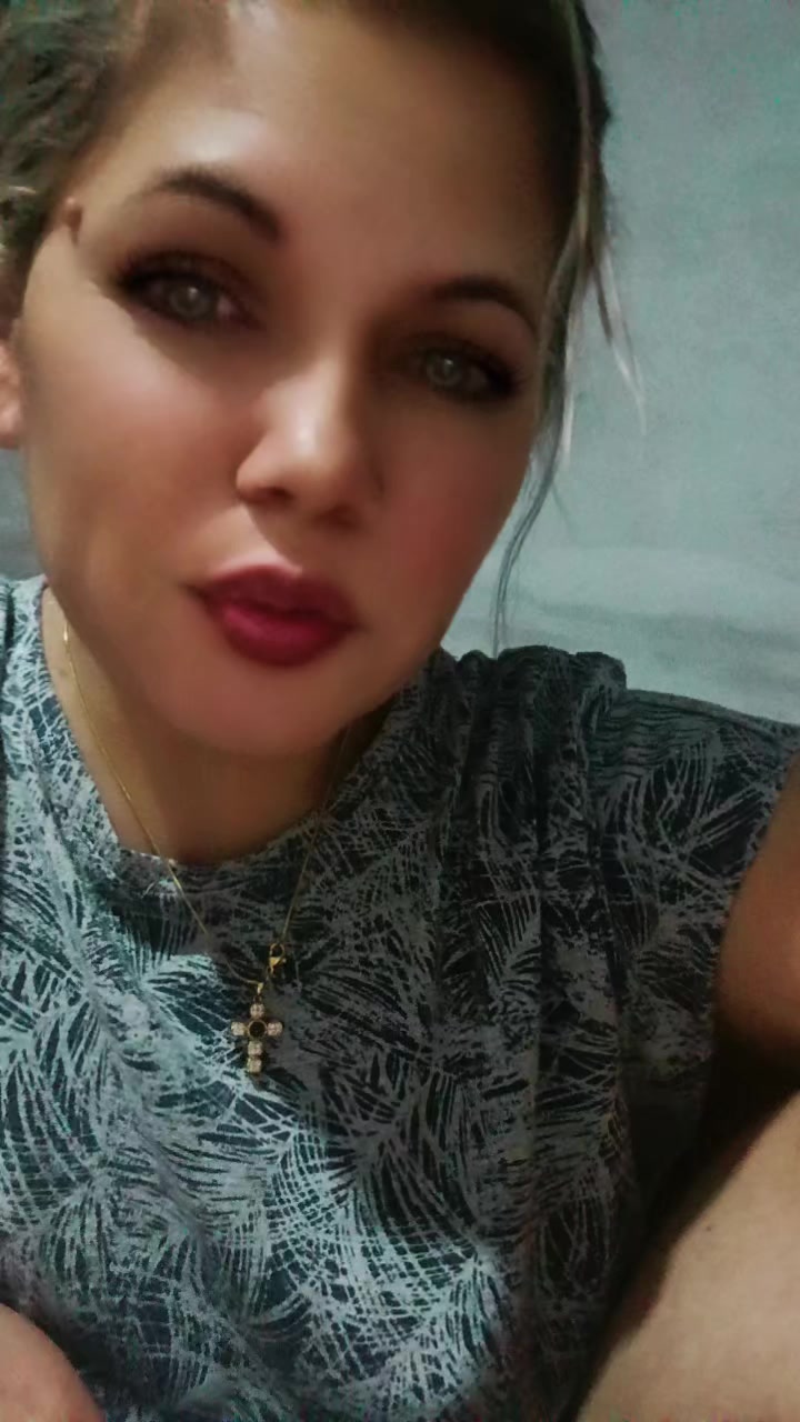 @Gabriela