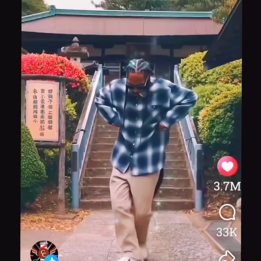 @MaineStManiac