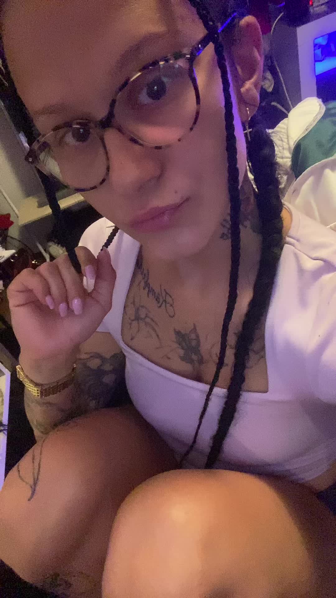@Nicole199231