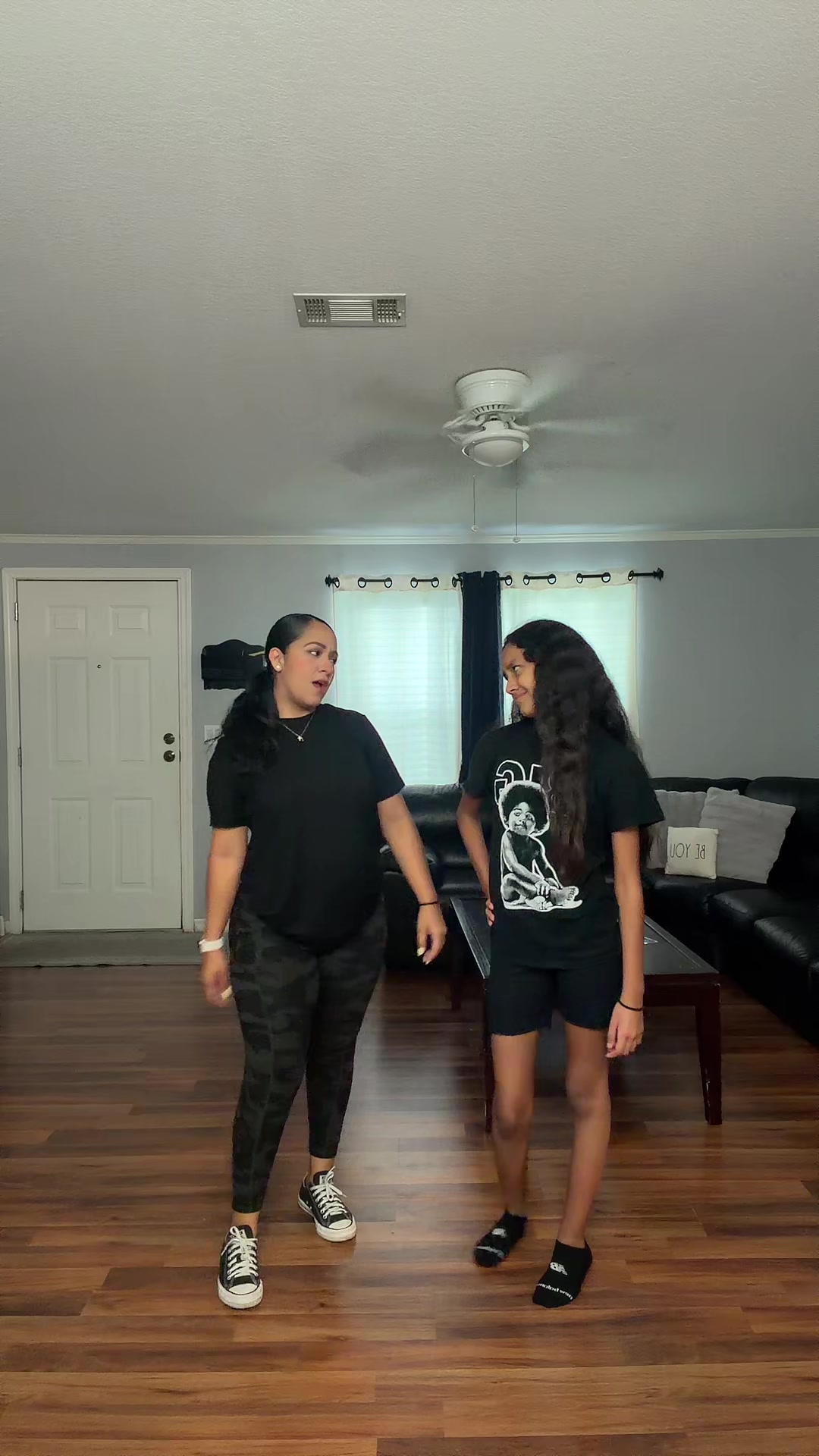 @LifeWithTheMunoz