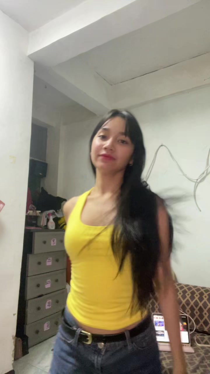 @Hahnellaandrea21 on Ig