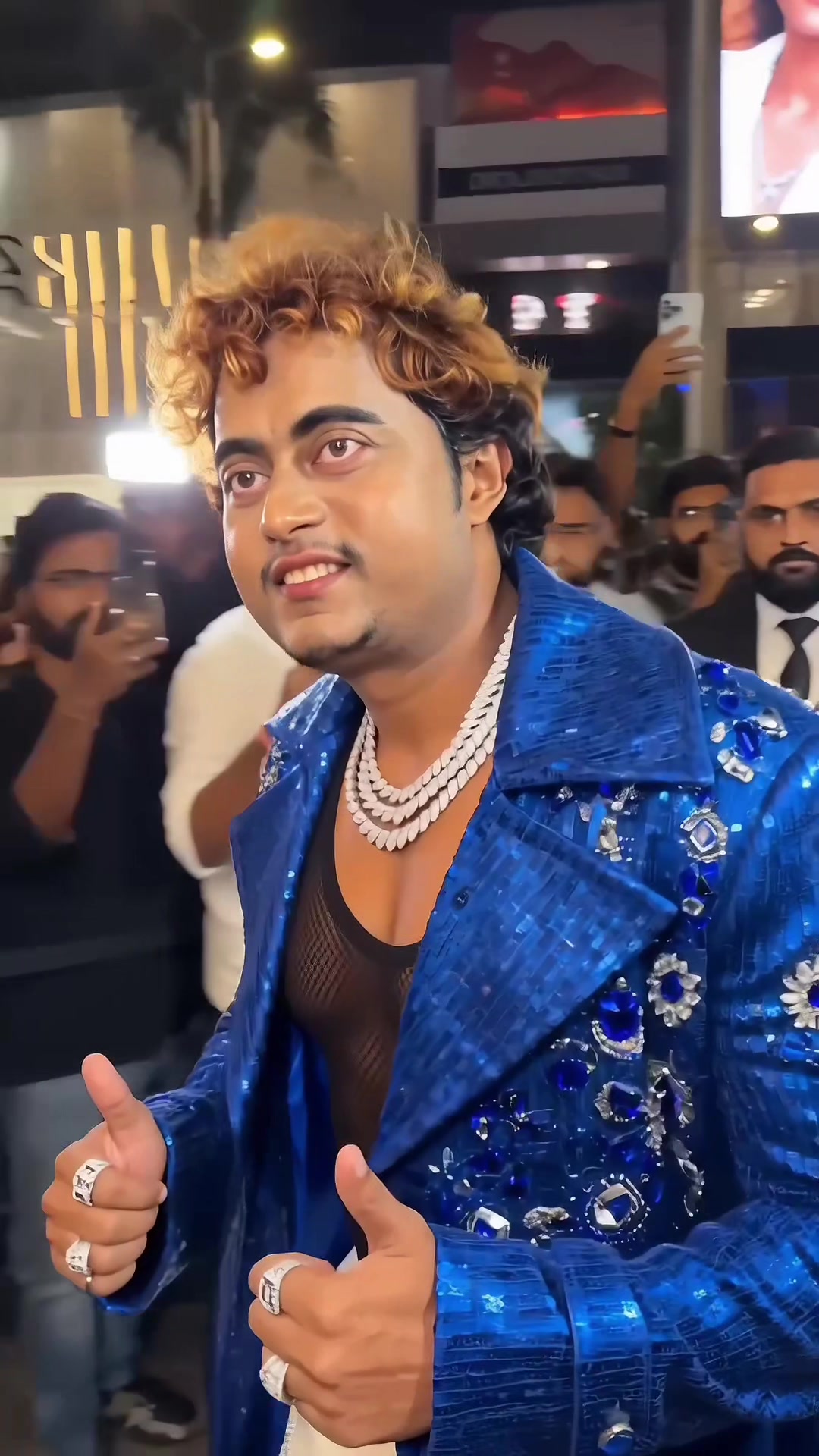 @Shouvik Datta Banik Viral 🥰❤️