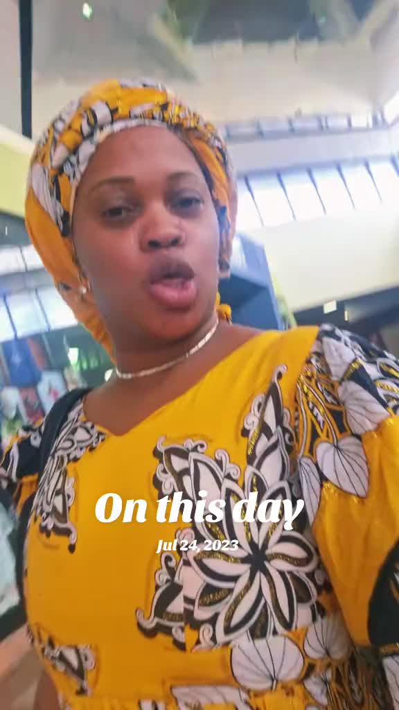 @GUINEA 🇬🇳 WOMAN