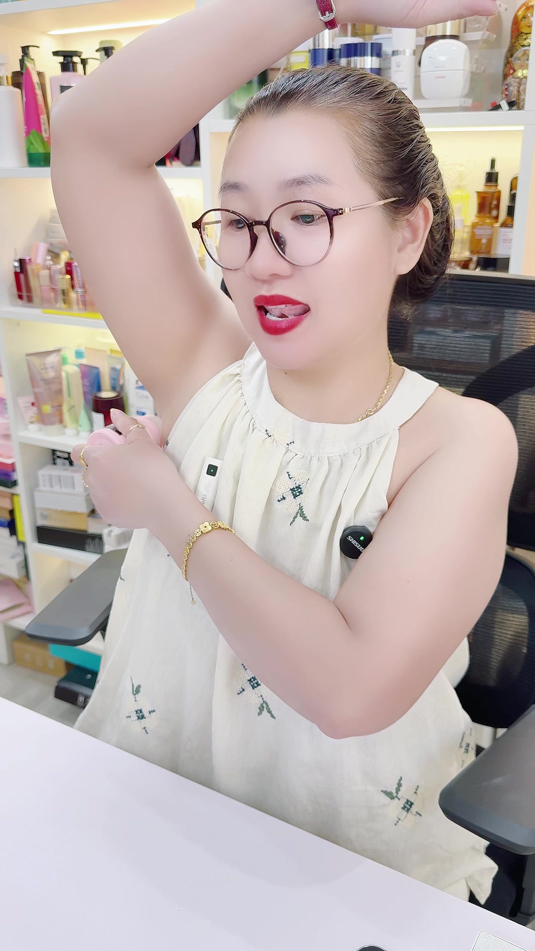 @Ổ Của Lộc1376