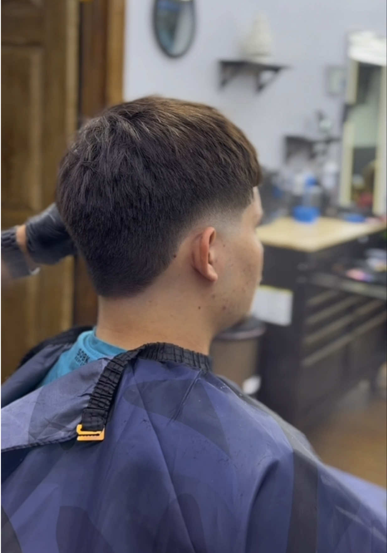 @Jisai Barber