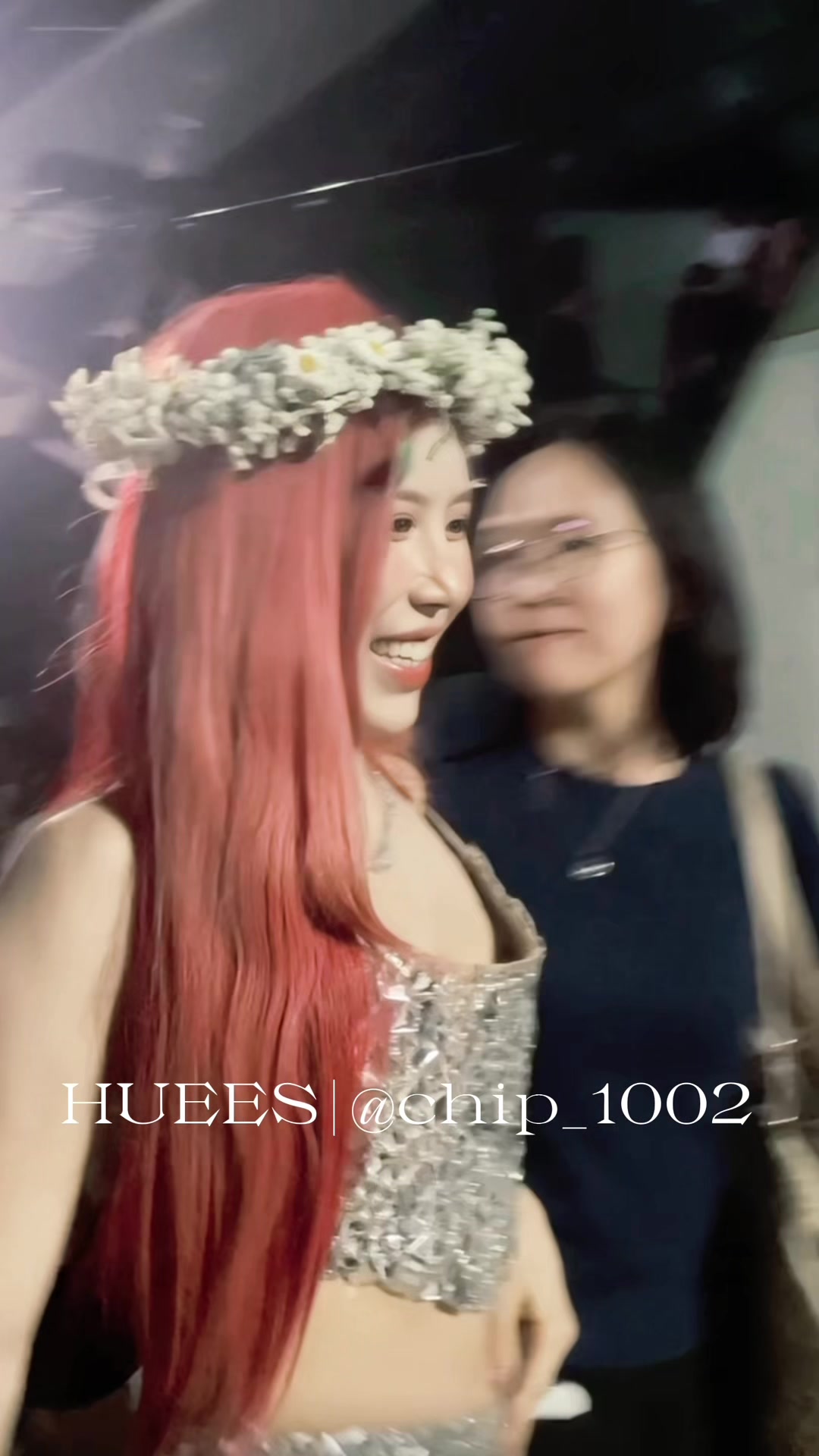 @H U E E S