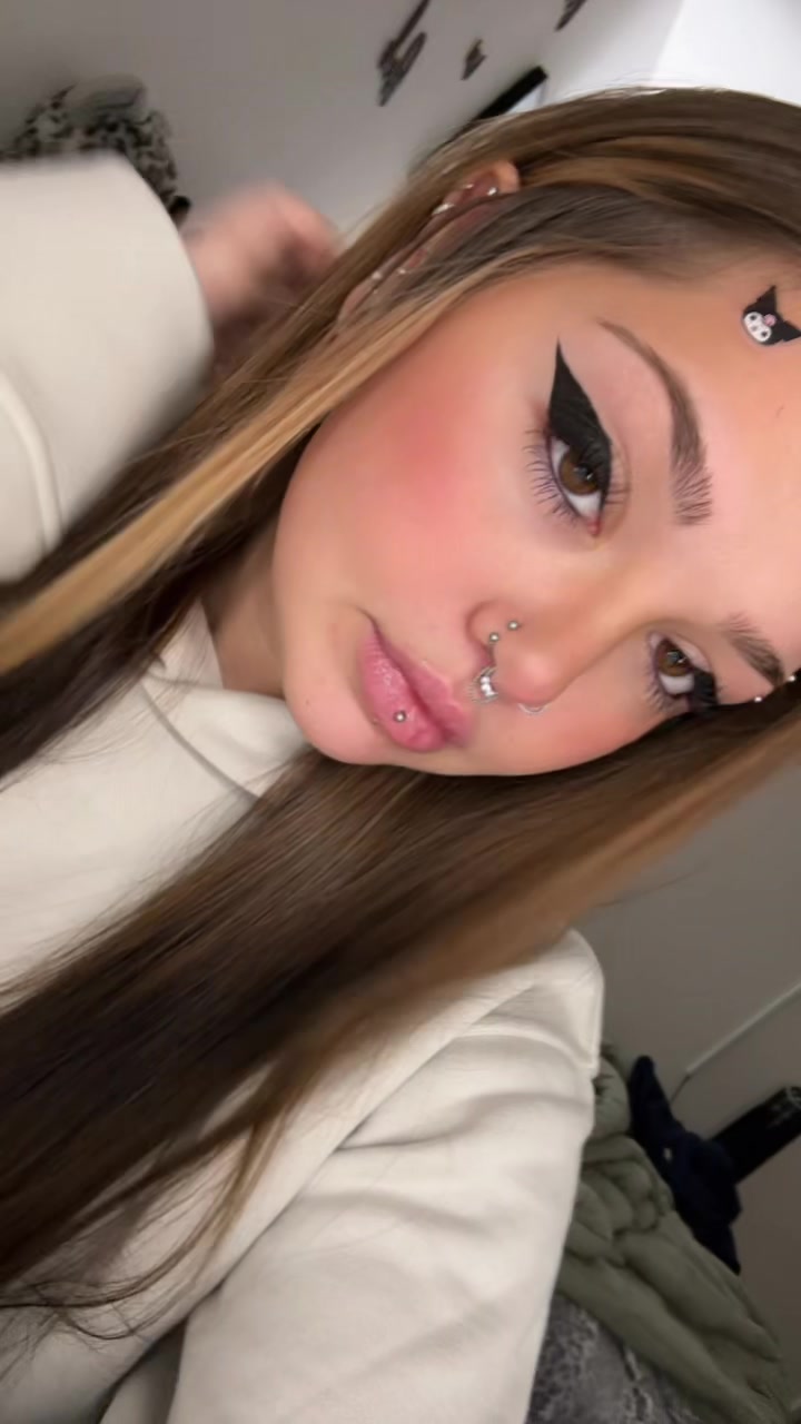 @alaina 🕸️