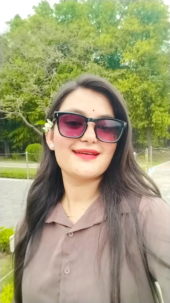 @👸karishma Nath👑
