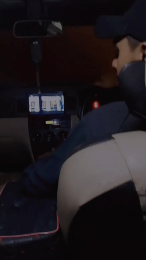 @𝐇𝐚𝐬𝐬𝐚𝐧 🦋🖇️