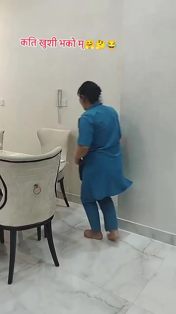 @अनिशा🫂बिनिशा👩👧
