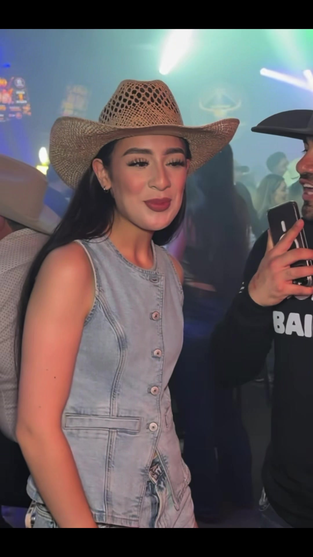 @Carlos Esquivel 🤩