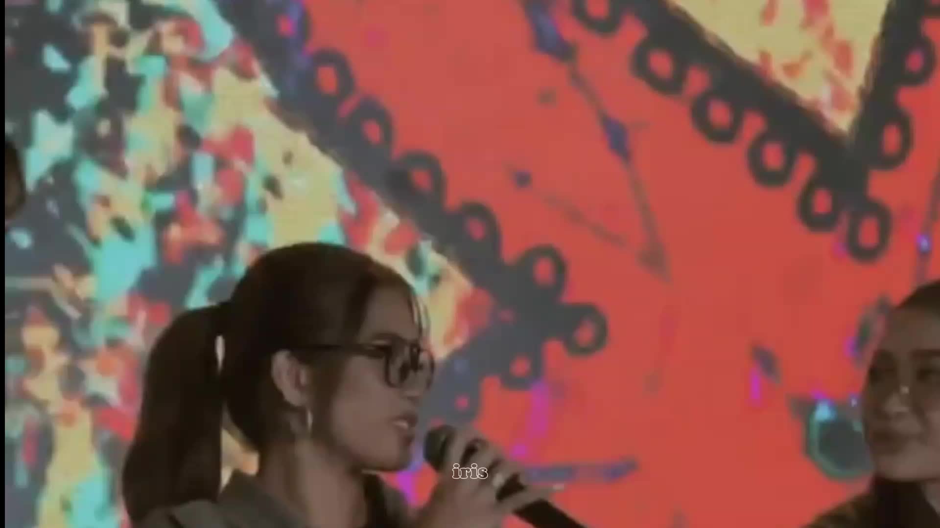 @Iris