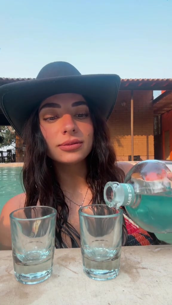 @Luciallamasmartinez