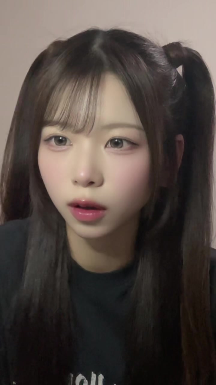@キキ