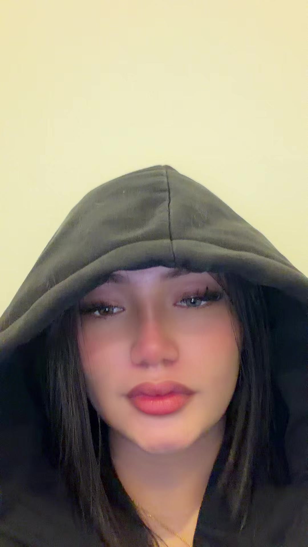 @woahmab