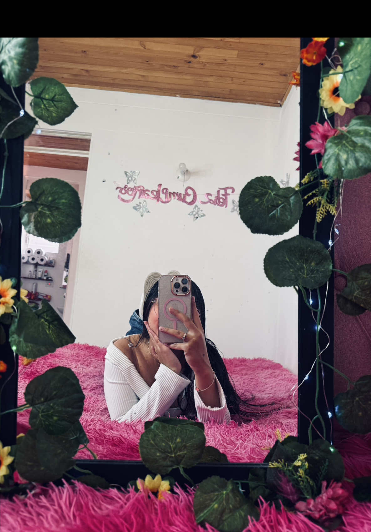 @𝒱𝒶𝓁ℯ🌸